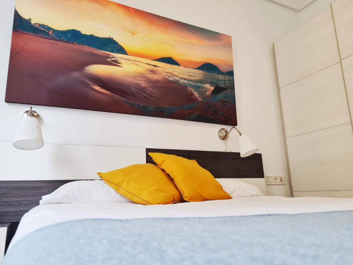 Pension Yoldi Сан-Себастьян Экстерьер фото
